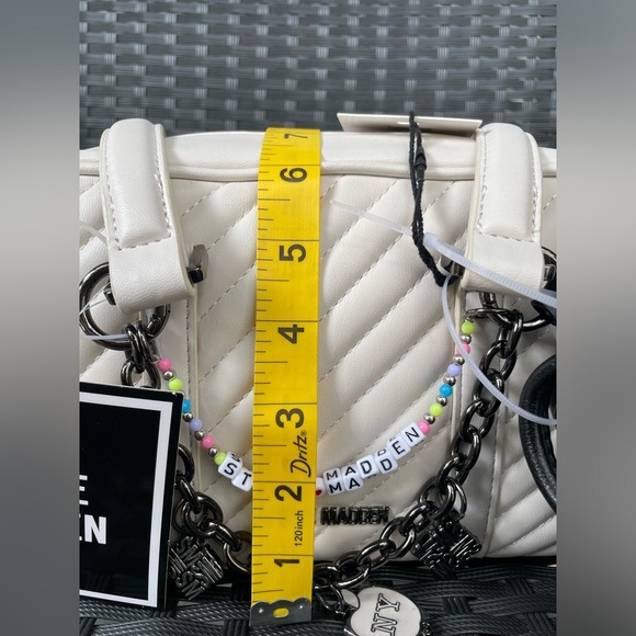 Steve Madden Bag, Steve Madden Shoulder Bag,Steve Madden white Bag. - Picture 3 of 16